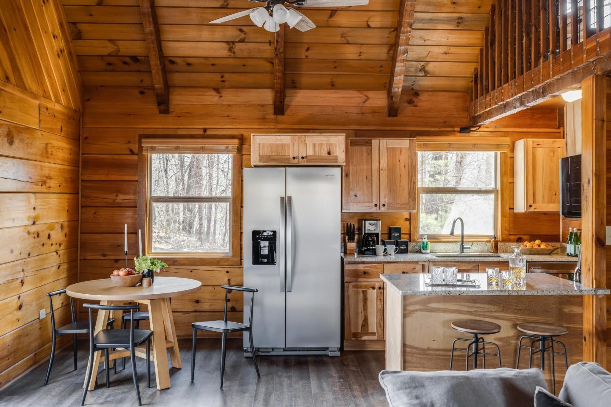 Dudley III By Avantstay Cosy Mountain Home W Hot Tub Great Views Пиджен Фордж Екстериор снимка